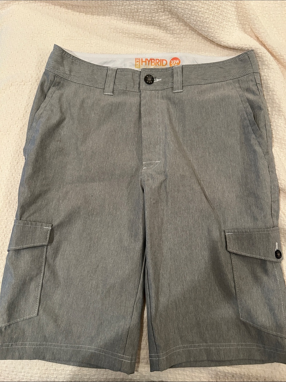 BKE Hybrid Men's Gray Cargo Shorts with Flap Pockets